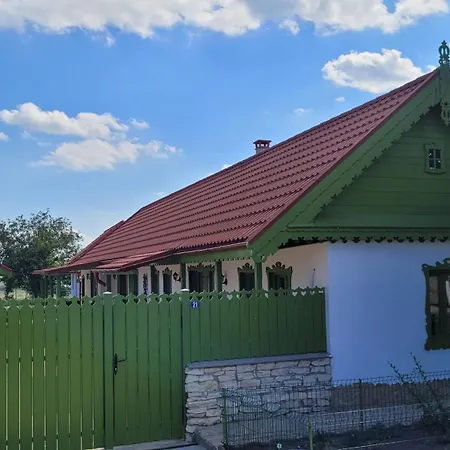 招待所 Poveste 3*