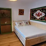 Poveste Guest house