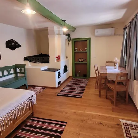 בית הארחה Poveste